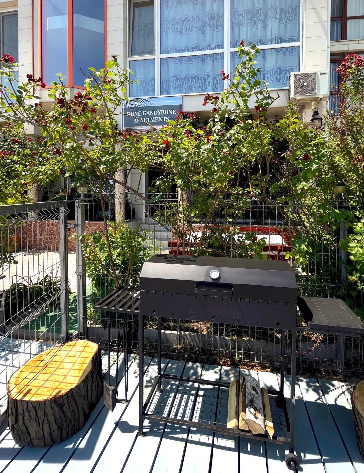 Done Kandybone Apartments Odessa Zewnętrze zdjęcie