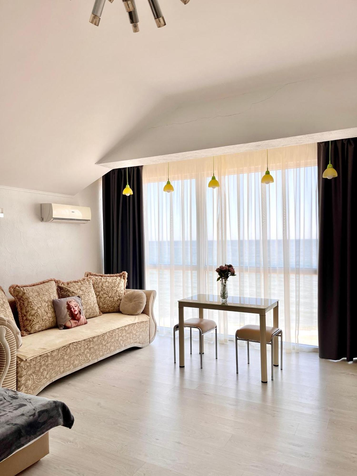 Done Kandybone Apartments Odessa Zewnętrze zdjęcie